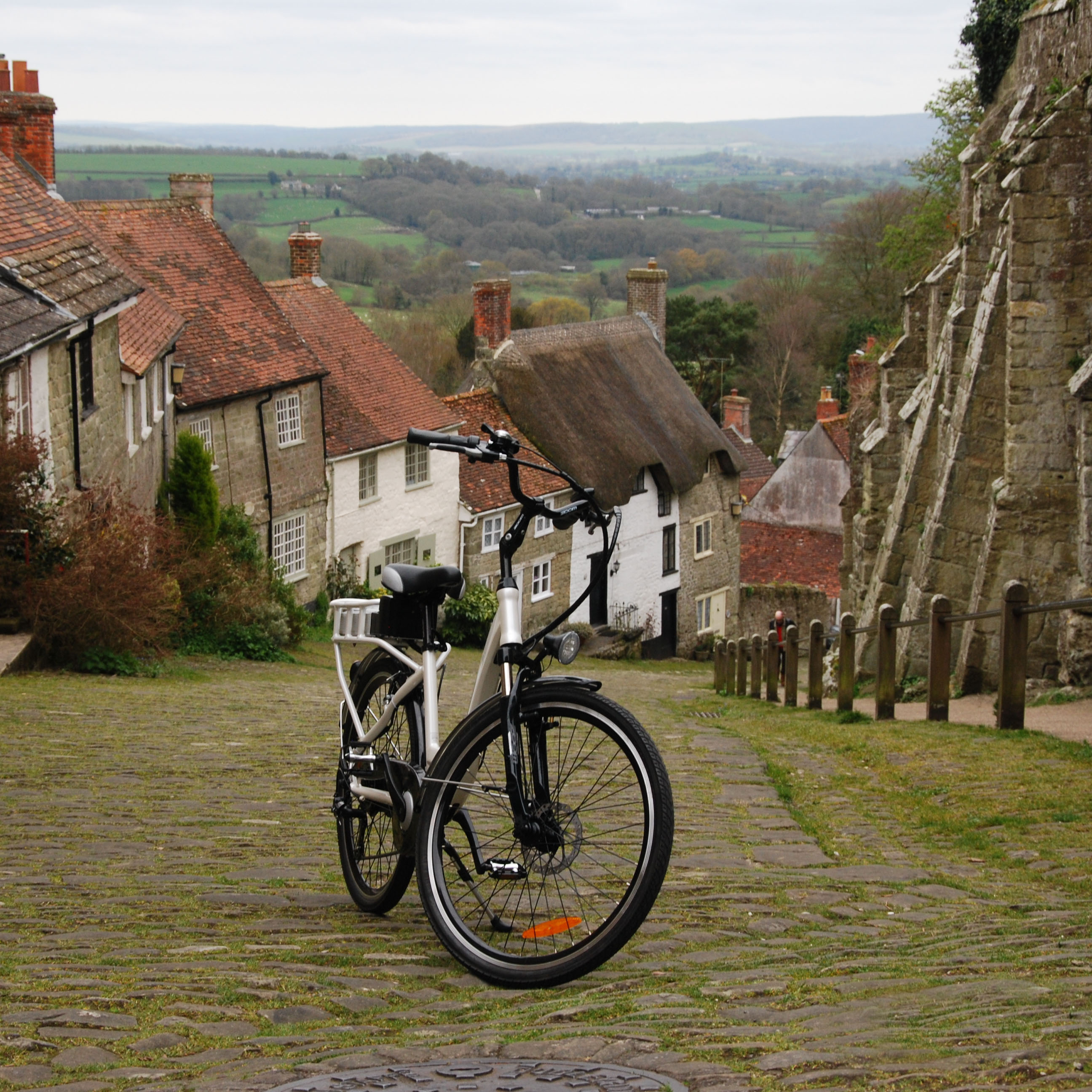 Ex Demo RooDog Chic Electric Bike on Gold Hill in Shaftesbury Dorset