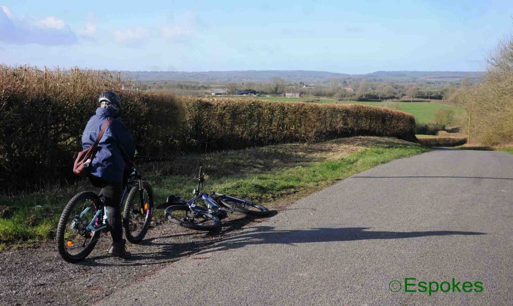 Huntingford Cycle Route
