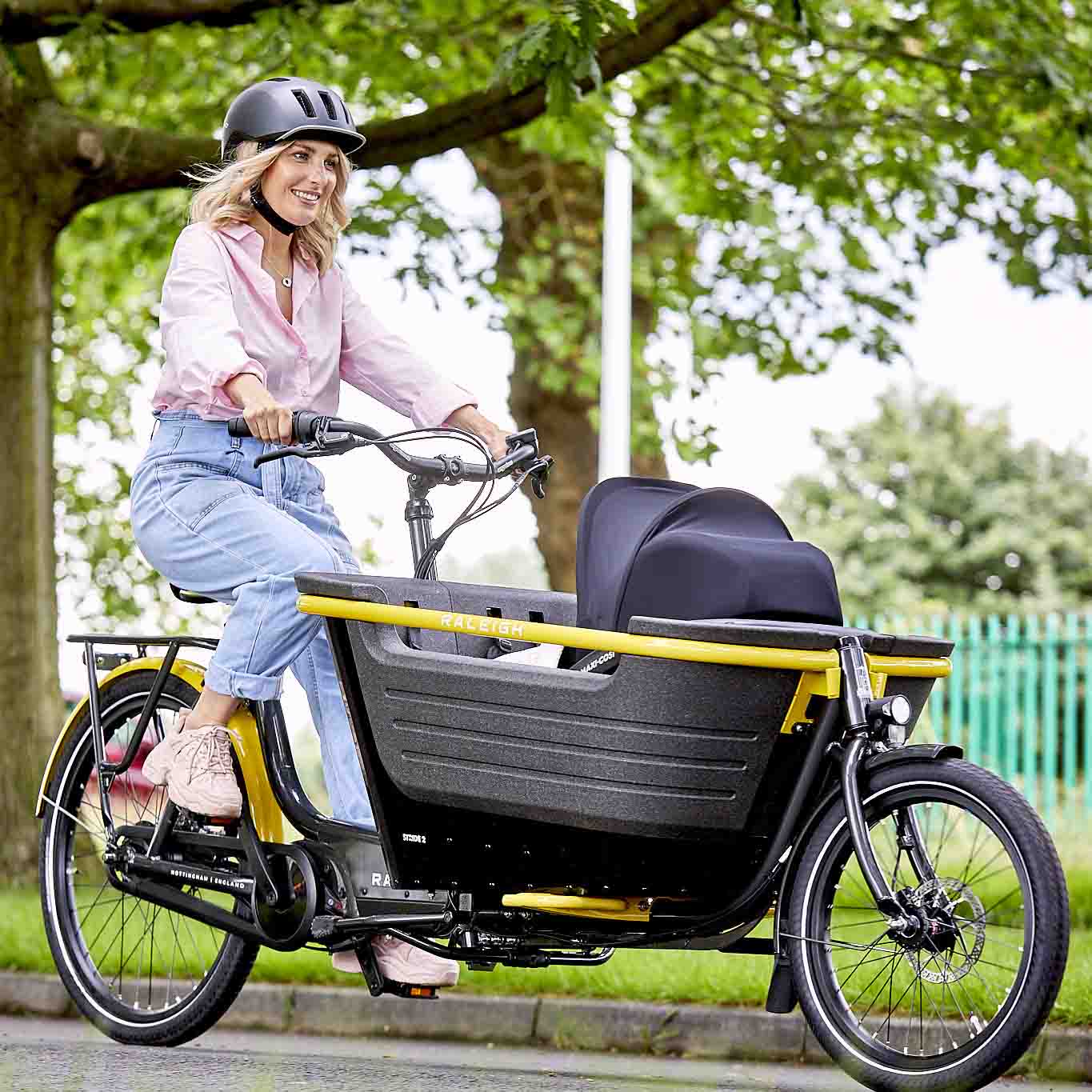 Raleigh Stride 2 E-Cargo Bike - Powered 